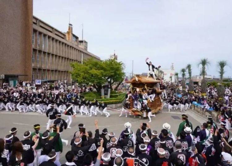 Kishiwada Danjiri Festival: The Spectacular Danjiri Parade (September-October/Kishiwada)