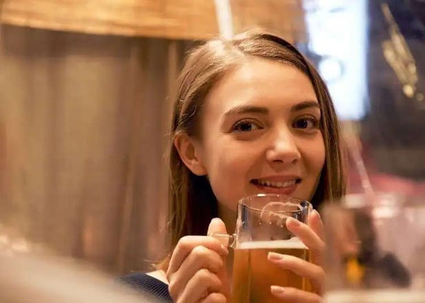 Surprising Moments! Foreigners Share Their Quirky Encounters at Japanese Pubs