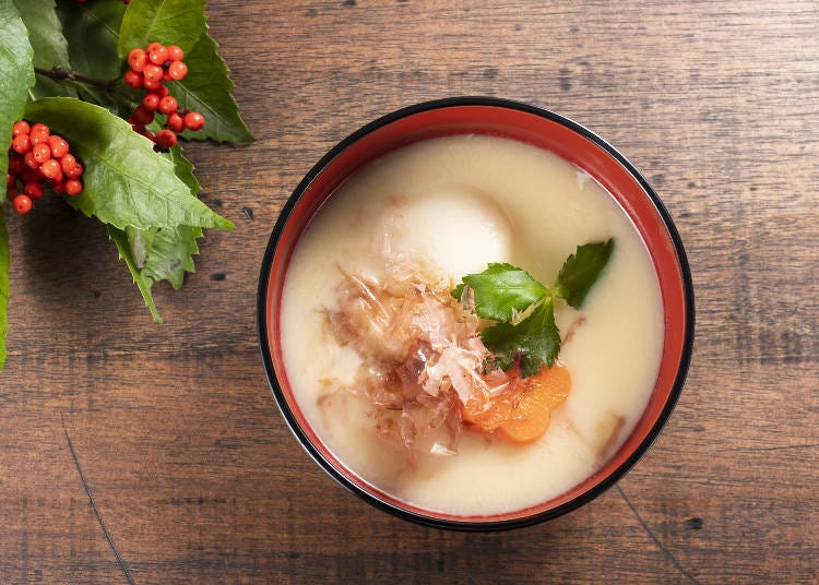 Kyoto-style Ozoni (New Year's soup) (*Image for illustration purposes, Photo: PIXTA)