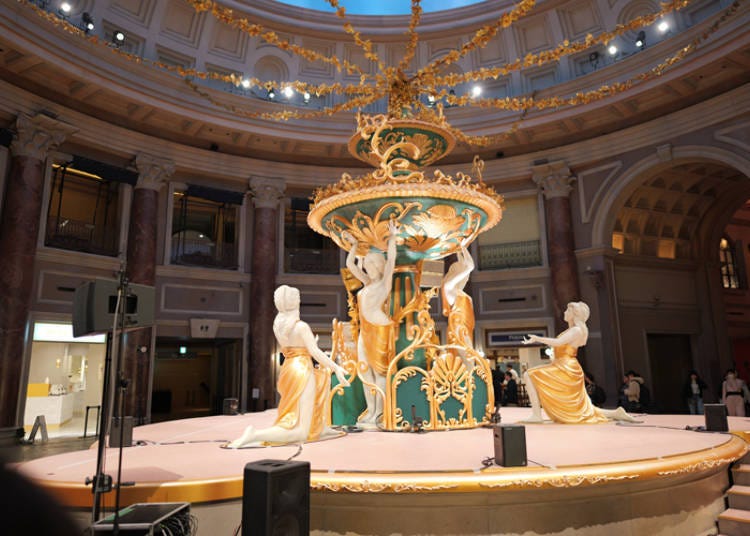 園區內的黃金廣場Golden Plaza
