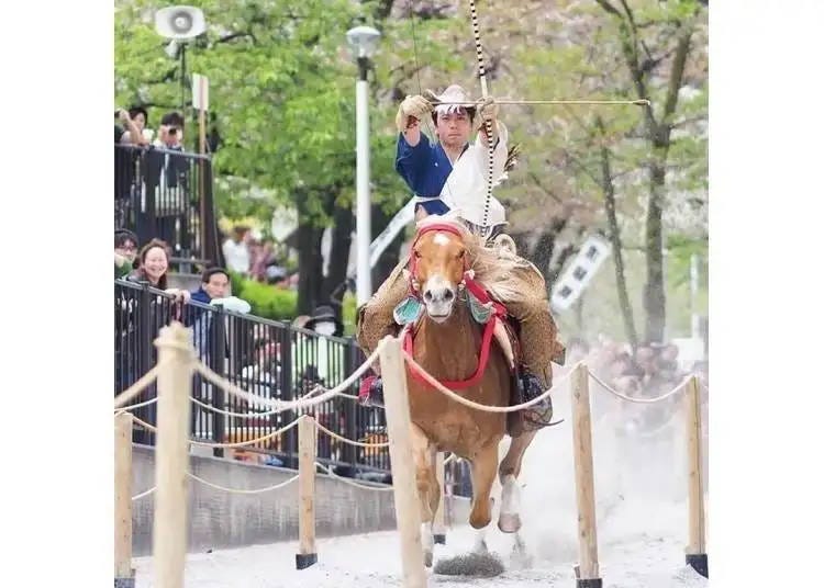 Memanah Berkuda Asakusa Yabusame (Asakusa)