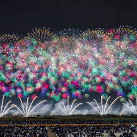 (Tokyo) Kawagoe Hikawa Shrine & Kawagoe Koedo & Konosu Fireworks Festival Tour
Details & Bookings ▶
(Image/Activity Provider: Klook)