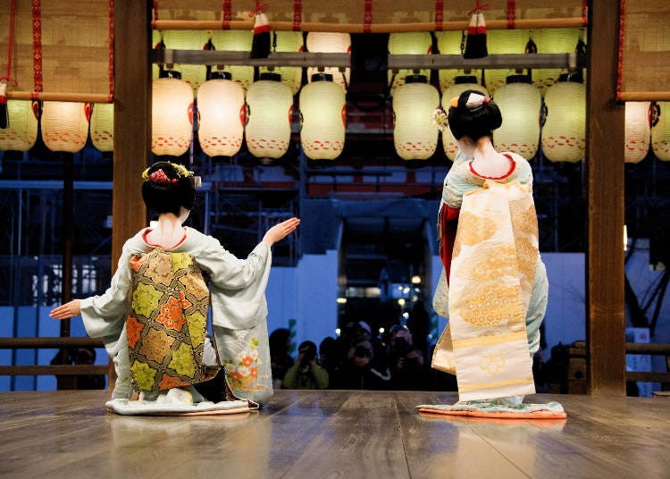 Enjoy an unforgettable geisha performance during the Gion Odori (Image: PIXTA)