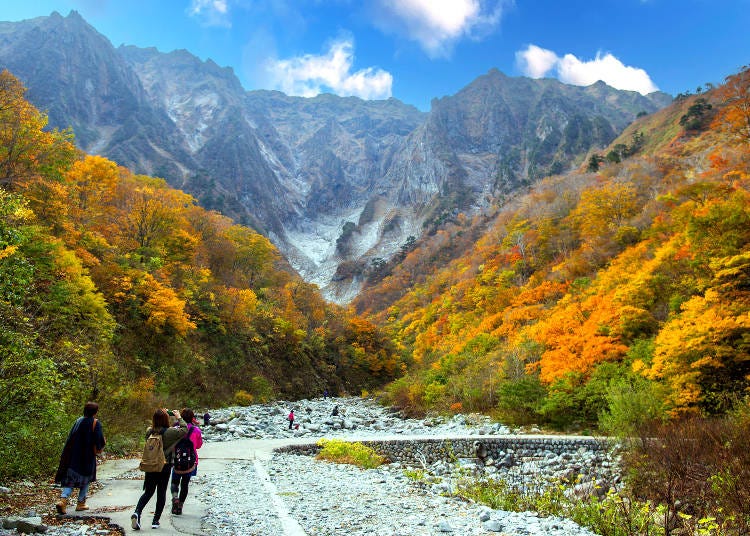 November is a fabulous time to hit the hiking trails in Japan (Image: PIXTA)
