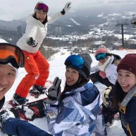 2-day ski & snowboard tour with rentals
Details & Bookings ▶
(Image: Viator)