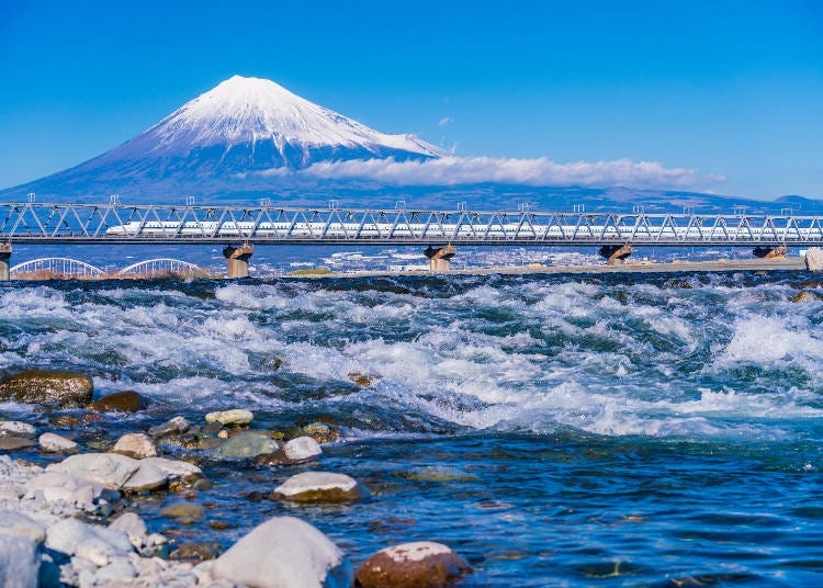 Despite the colder temperatures, January is a fantastic time of year to visit Japan (Image: PIXTA)