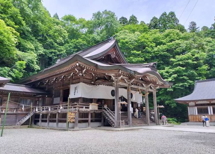 戶隱神社 中社