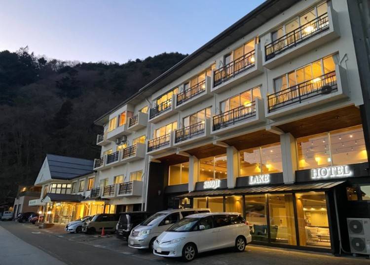 (Photo courtesy of Shoji Lake Hotel)