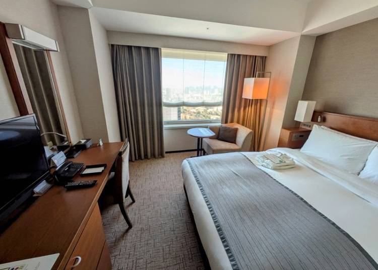 'Southern Tower' Type: King Room for Single Use