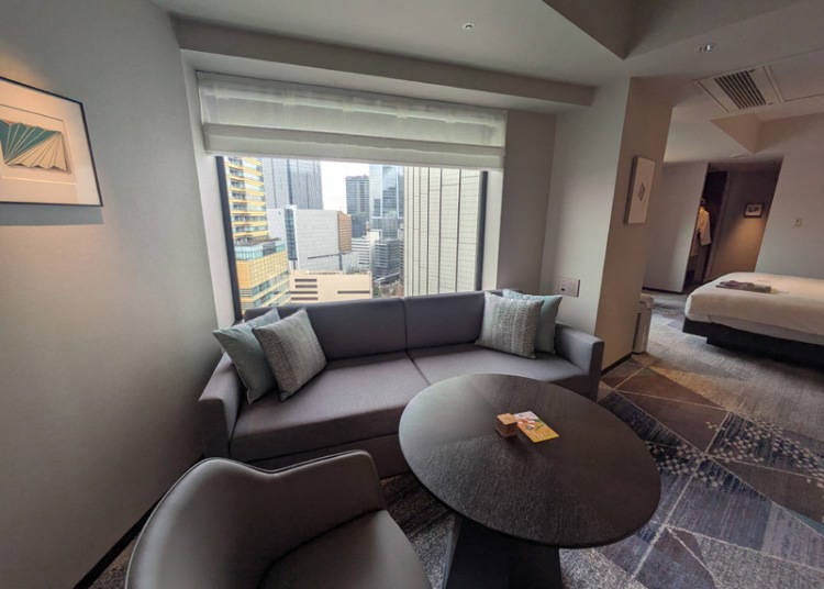 The spacious Water Suite with two connecting rooms is ideal for business travelers