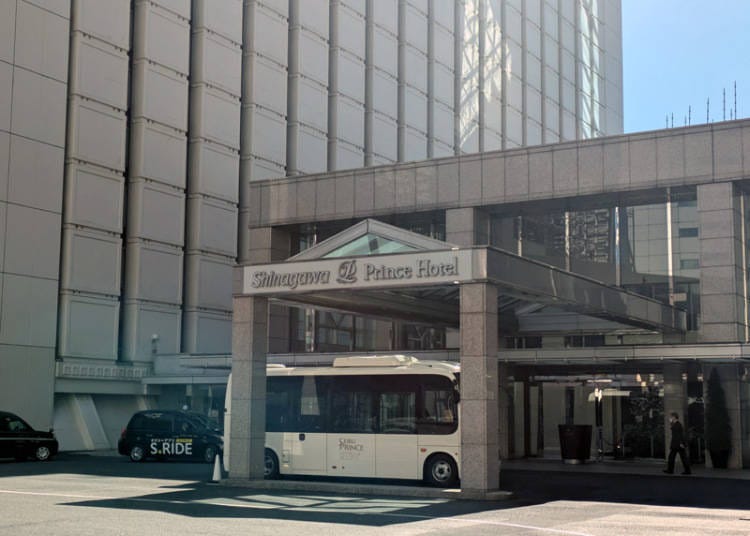 Convenient Access Via Free Shuttle Bus