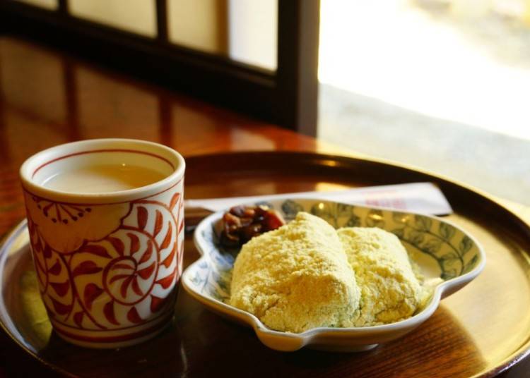 甘酒茶屋で一休み