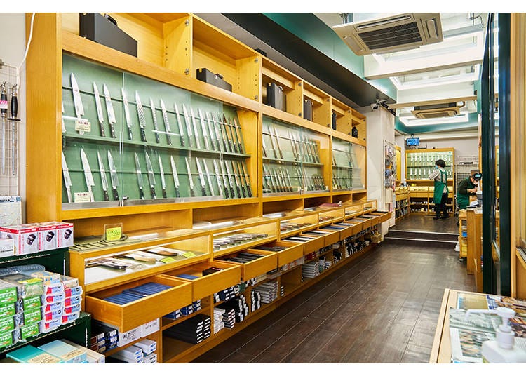 Part of Kamata Hakensha’s large selection of kitchen knives.