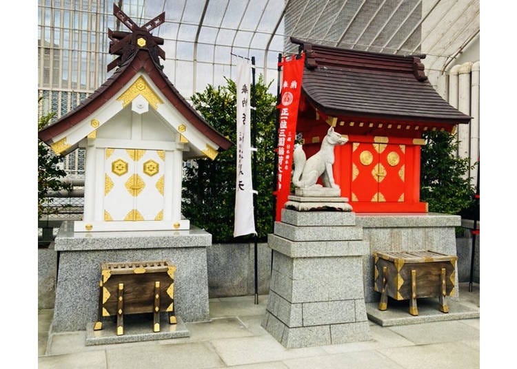 8. A Shrine on the Rooftop?!
