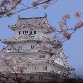 Lawatan Bas Sehari: Sakura Himeji Castle & Memetik Strawberi
Butiran & Tempahan ▶
(Gambar/Pembekal aktiviti: KKday)