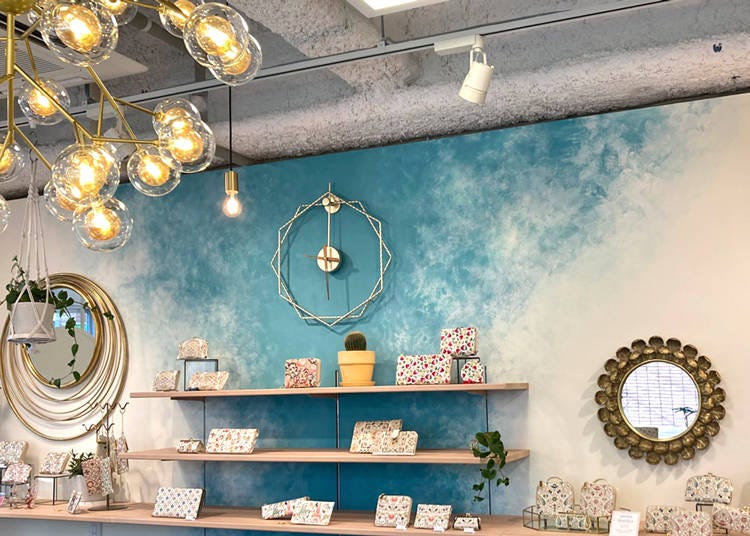Bunkoya Oozeki Omotesando Store