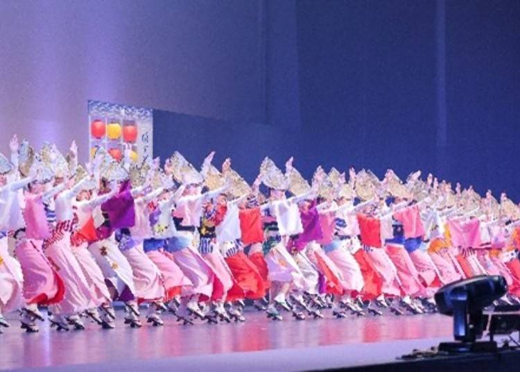 Selected Troupe of the Tokushima City Awa Odori Promotion Association (Photo: Japan Digital Serve Corp/Satonoka)
