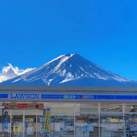 One-day tour to Mount Fuji's popular attractions
Image source: Klook