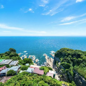 Mount Fuji and Hakone Day Trip | Lake Ashi Pirate Boat Tour + Owakudani Cable Car Ride + Enoshima Island Scenic Spots and Dining | Depart from Tokyo and Shinjuku
Image source：KKday