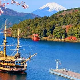 【富士山＆箱根】芦ノ湖海鳥居＆箱根神社＆箱根海賊船＆箱根ロープウェイ＆大涌谷＆山中湖＆忍野八海の日帰りツアー｜ケーブルカー無料券｜東京発
画像：Klook