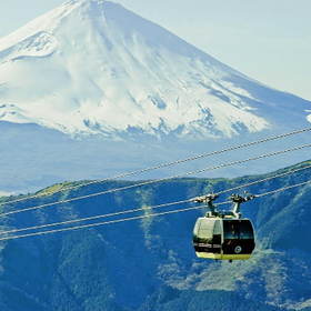 富士山、芦ノ湖クルーズ、大涌谷ケーブルを巡る東京日帰りツアー
画像：Viator