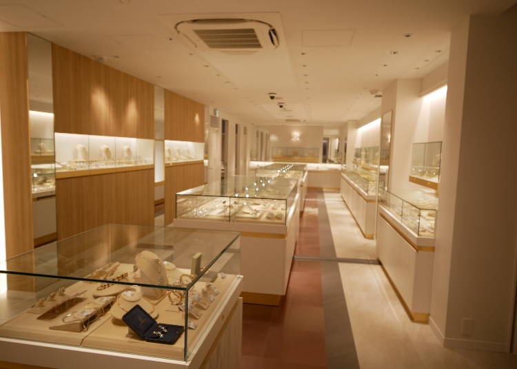 Image source: KOMEHYO Holdings Co., Ltd.