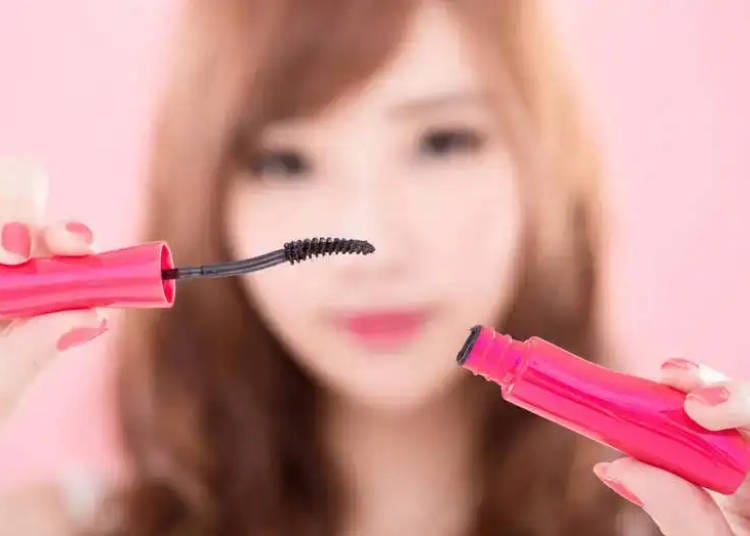 Japanese mascara is incredibly waterproof!