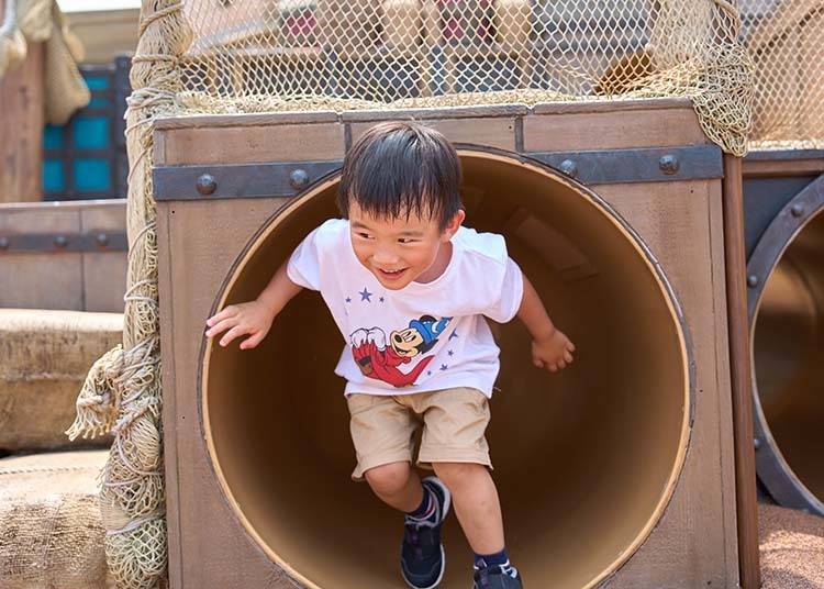 A must-read! Keep the following information in mind to ensure a smooth and enjoyable visit to Tokyo DisneySea with your children!