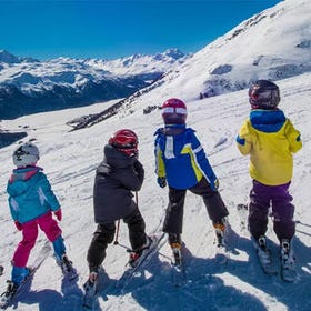 Hoshino Resorts Tomamu Ski Lessons with Photography
Photo: Klook