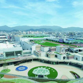 LaLaport 福岡 (福岡)