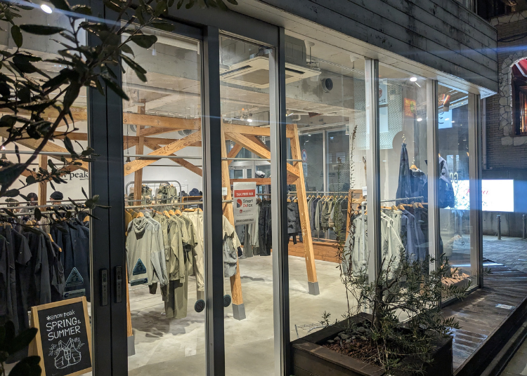 3. スノーピーク 表参道