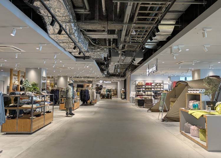 16. Snow Peak 福冈一号大厦（福岡）