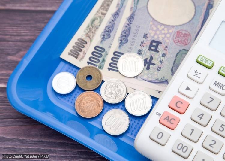 Japan Culture Rule #3: Why Won’t the Cashier Take My Money?
