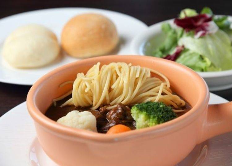 ▲ Hokkaido Beef Stew (comes with spaghetti, salad, bread or rice)