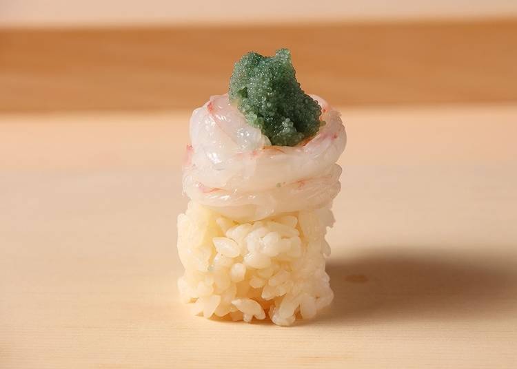 ▲非常嶄新的一道牡丹蝦握壽司這道也拿到了日本的意匠登錄權（創作權）