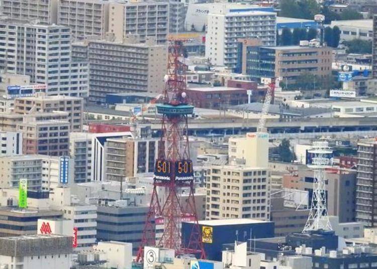 The Sapporo Television Tower rises up among the buildings!