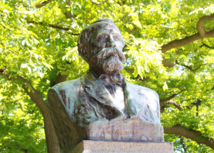 Bust of Clark