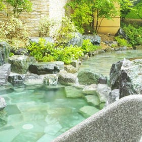 Sapporo, Jozankei Tsuruga Resort Spa Mori no Uta One Day Tour
Details & Bookings ▶
(Photo/Activity partner: Klook)