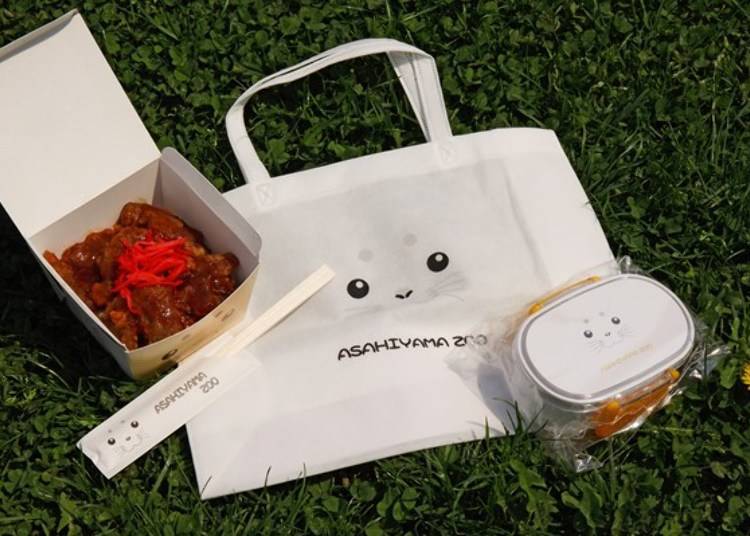 ▲Mogumogu Lunch Pack 1,300 yen (tax included). A Hokkaido style (!?) Jingisukan Karaage Don. A single order of the meal is 730 yen (tax included)