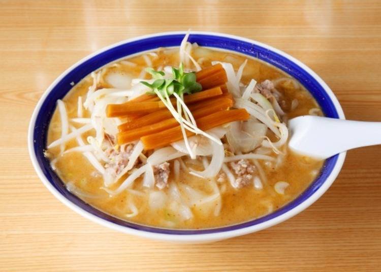 ▲Aji no Sanpei miso ramen (850 yen, tax included). You can enjoy loads of fried vegetables, packed with nutrition!