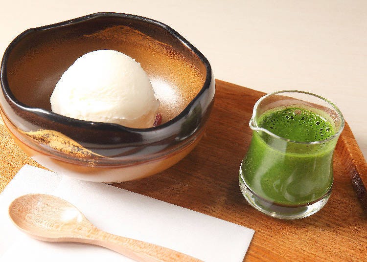 The Matcha Affogato (960 yen), popular with foreign visitors
