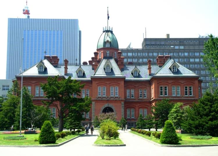 推荐景点2.日本国家重要文化财红砖建筑的「北海道厅旧本厅舍」