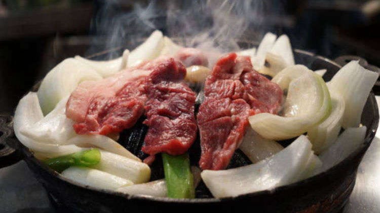 北海道「成吉思汗烤肉」的特色與吃法＋推薦札幌5間排隊名店