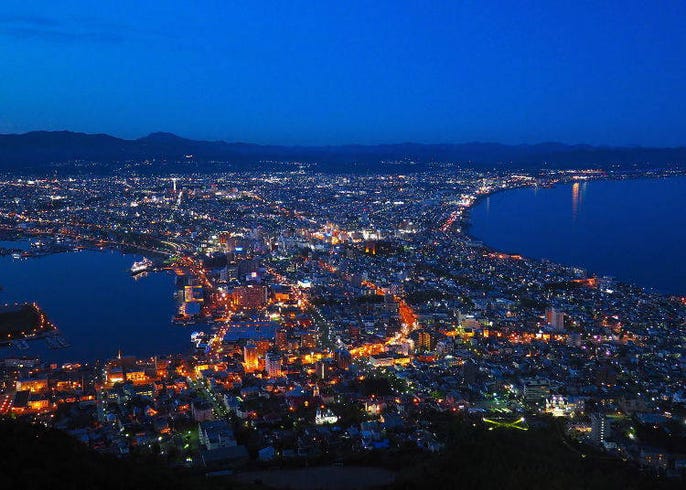 夕暮れから訪れるのがポイント 函館山の夜景 を120 楽しむ方法 Live Japan 日本の旅行 観光 体験ガイド