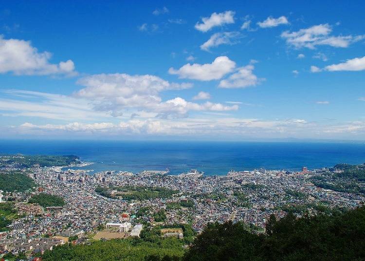 远眺美丽的小樽风景「小樽天狗山缆车」