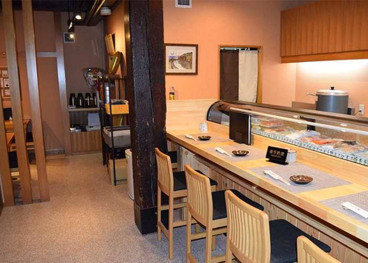 4. Otaru Sushi Ko: Enjoy sushi in a relaxed atmosphere