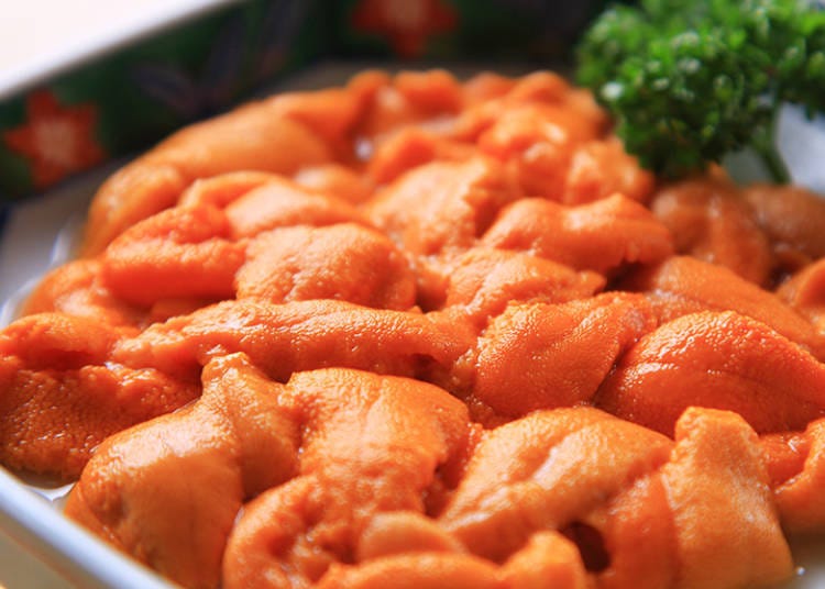 鲜甜的海胆是夏季必吃的海鲜。例年小樽的海胆捕获期间为5月中旬到8月下旬。