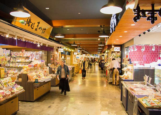 Sapporo New Chitose Airport (CTS): Complete Guide to Restaurants, Souvenirs, Shopping & More!
