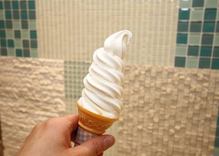 The New Chitose Airport Soft ice cream cone (390 yen) made in the factory in the airport