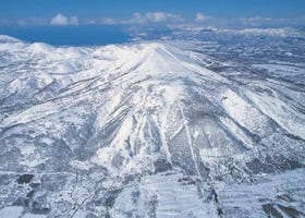 2021-2022年二世古滑雪場4選！新手、老手都OK的超人氣滑雪度假村